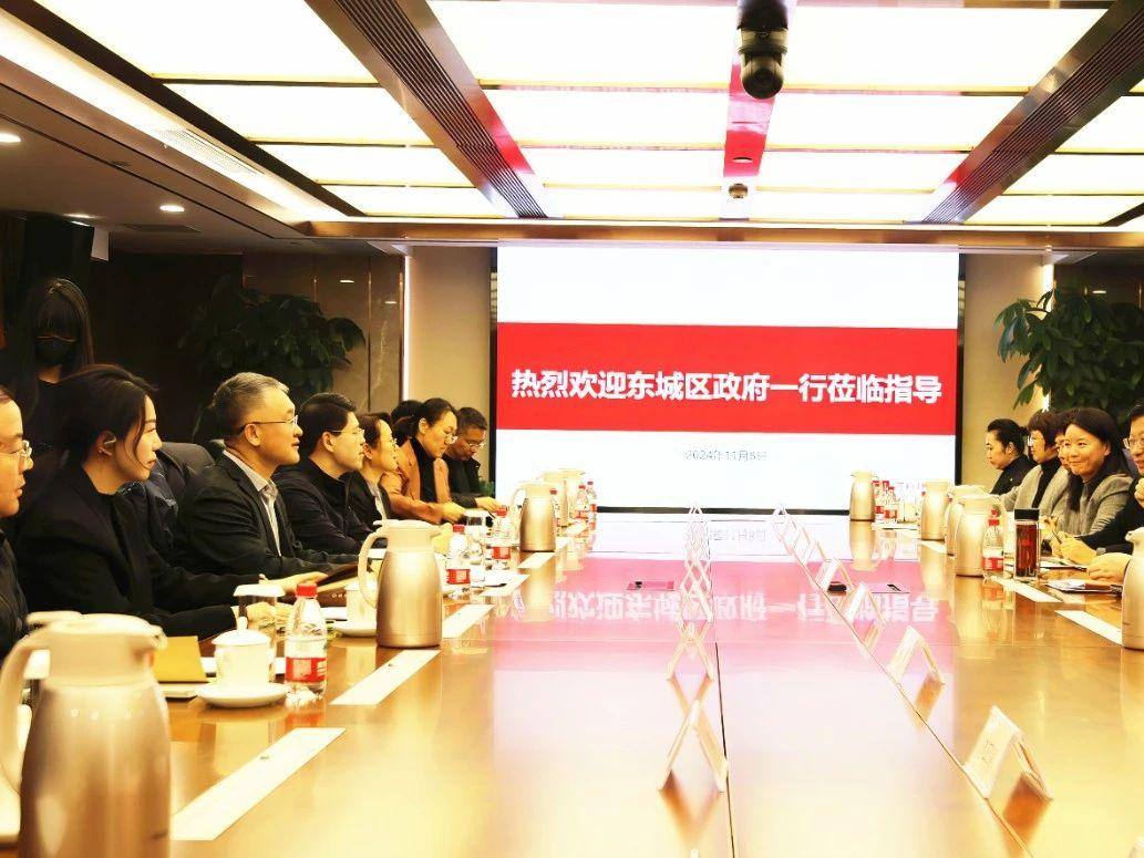 17314699080590965721033_775